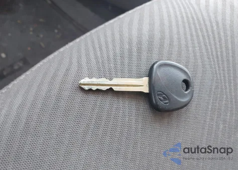 2011 Hyundai Elantra Gls z USA, uszkodzony, nr VIN 5NPDH4AE1BH003541